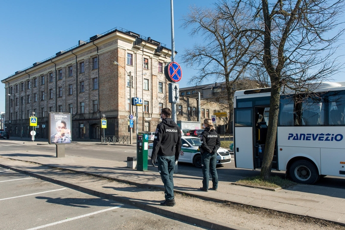 Iš karantino viešbučiuose nebesiveržia: išvykti panoro tik apie pusė žmonių