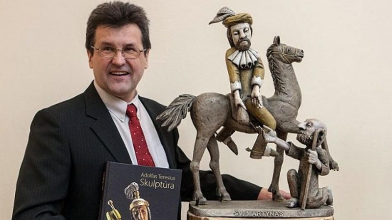 Sankt Peterburgo muziejuje – lietuvio tautodailininko kūriniai