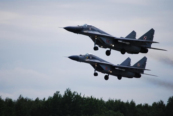 NATO naikintuvai lydėjo rusų žvalgybinį orlaivį