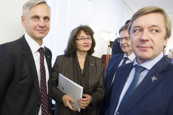 P. Urbšys: R. Karbauskio veiksmai kenkia partijai