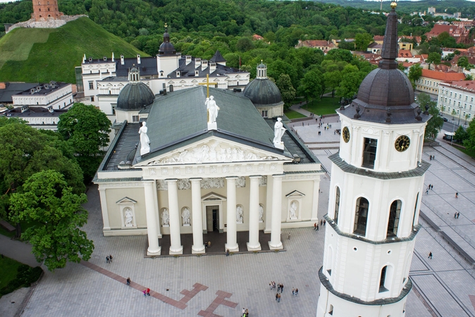 Vyriausybė tikisi, kad popiežiaus vizitas paskatins religinį turizmą