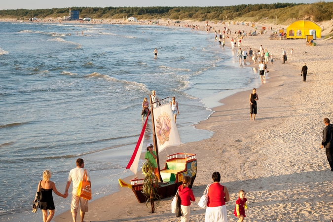 Lietuviai dažniausiai šią vasarą poilsiauja šeimos narių draugijoje