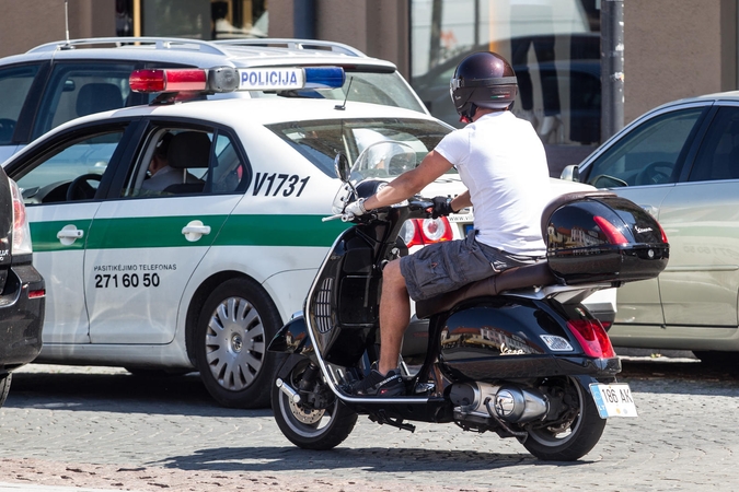 Nepaklusnių vairuotojų gaudynės: ką policija gali daryti