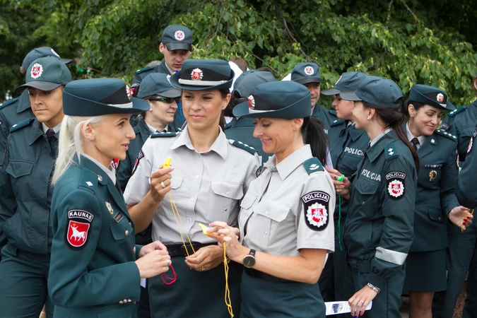 Policijos remiami bendruomenės patruliai padės saugoti savo apylinkes