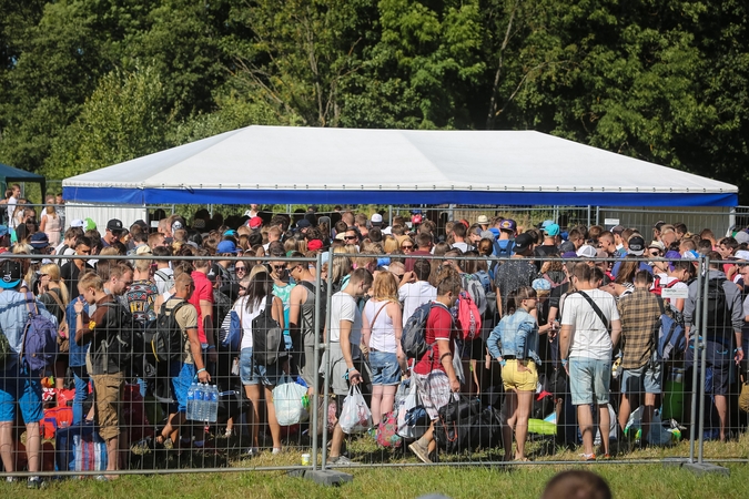 Muzikos festivalyje – kvaišalai: jau pirmąjį vakarą aptikta kanapių
