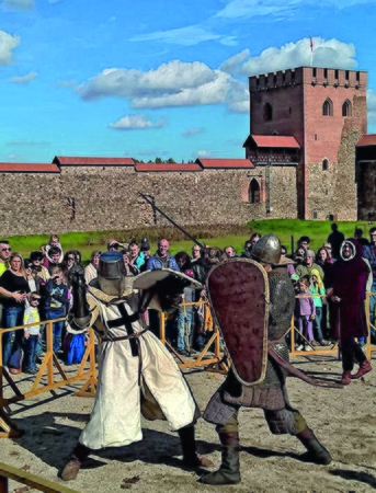 Į Medininkų pilį sukvies riterių kovos