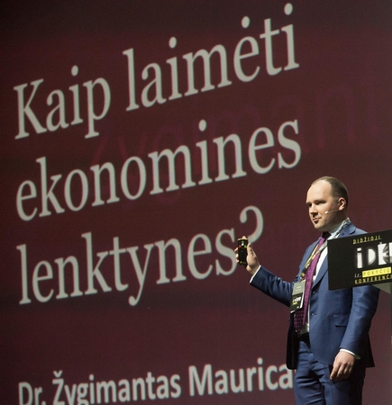 Ekonomistai: Lietuva gali pasivyti Vakarus