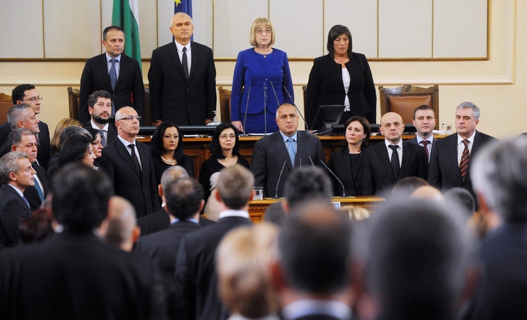 Bulgarijos parlamentas patvirtino naują ministrų kabinetą