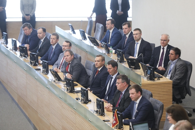 Ministrai nebijo prarasti postų: vieni turi planą B, kiti nori atostogų