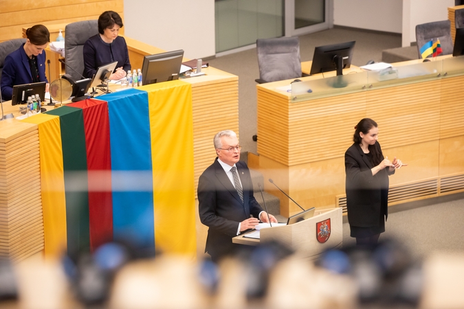 Seimo pirmininkė tikisi, kad konfliktą Seime pavyks išspręsti be prezidento pagalbos