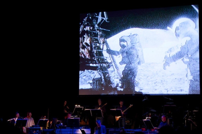 Legendinį B. Eno kūrinį „Apollo“ atliks instrumentų virtuozai „Icebreaker“