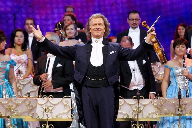 Vilniuje pirmą kartą didžiulį šou surengs valsų karalius André Rieu