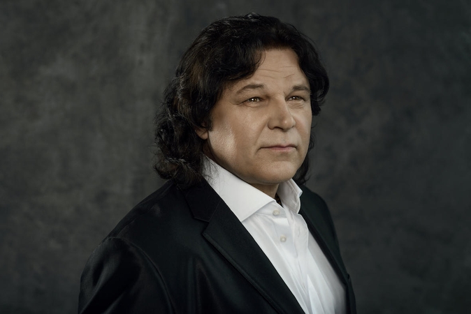 R. Dambrausko hituose – ne viena intriguojanti paslaptis