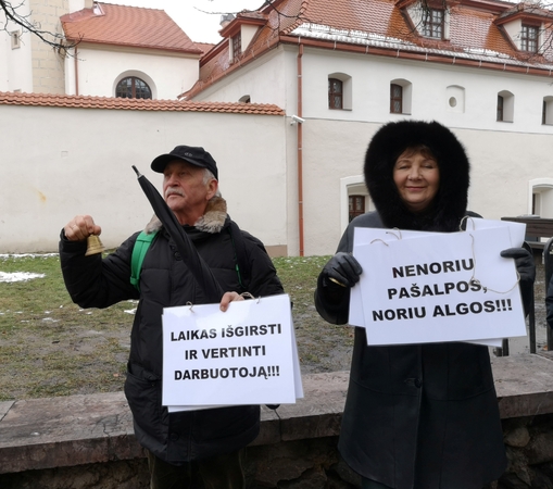 Svarstoma indeksuoti bazinį dydį, skirtą skaičiuoti biudžetininkų algoms