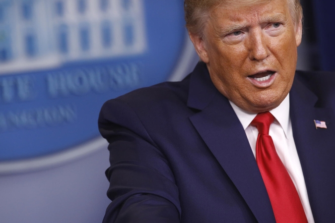 D. Trumpas apie virusą: esame kare, tiesiogine prasme esame kare