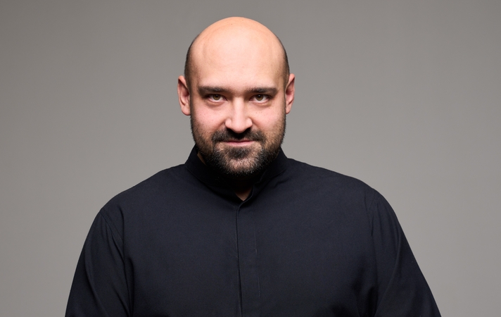 Horizontai: „Investicija į Lietuviškos kultūros eksportą yra būtinybė, o ne prabanga“, – kultūrinės diplomatijos svarbą pabrėžia festivalio „Pasaulio fortepijono žvaigždės sveikina M. K. Čiurlionį“ organizatorius J. Šervenikas.
