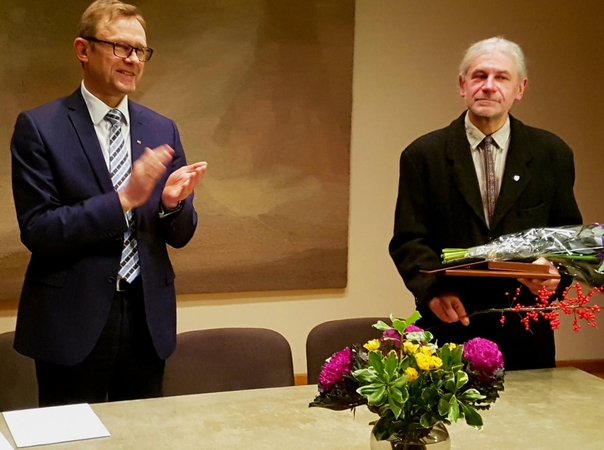 Etnologui D. Razauskui įteikta J. Basanavičiaus premija