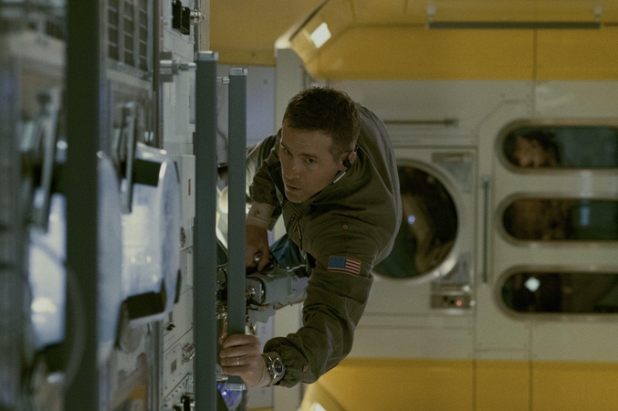 R. Reynoldsui ir J. Gyllenhaalui teko patirti tai, ką ištveria astronautai