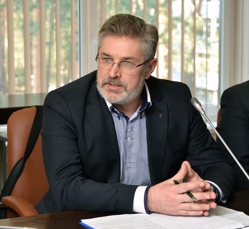 S. Leonavičius