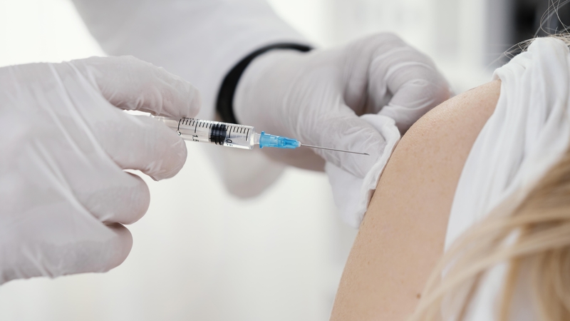 Apsauga: nuo difterijos ir stabligės vaikai Lietuvoje skiepijami pagal skiepų kalendorių, suaugę asmenys – valstybės lėšomis revakcinuojami kas dešimt metų.