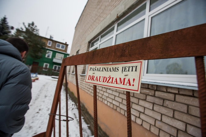 Kauno Žaliakalnio darželyje – alkoholio upeliai
