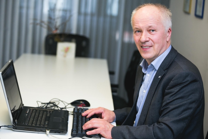 V. Lašas: 20 tūkst. parašų tik internetu – esminė sąlyga, ir ji pasiekiama (interviu)