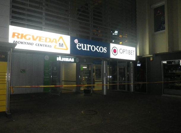 Teismas pradės nagrinėti bylą dėl žmogžudystės Žirmūnų prekybos centre