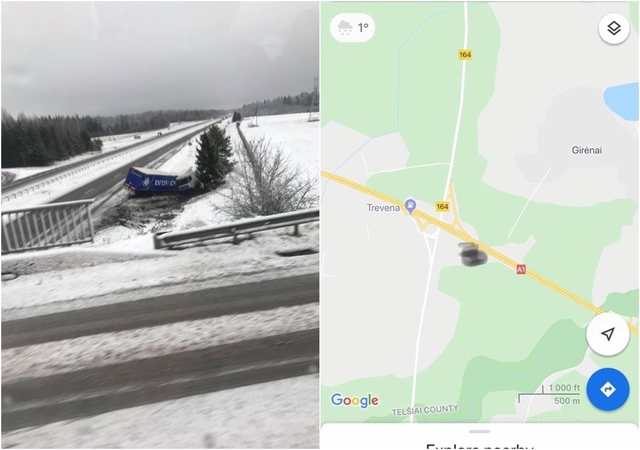 Kelyje Kaunas-Klaipėda į griovį nuvažiavo vilkikas