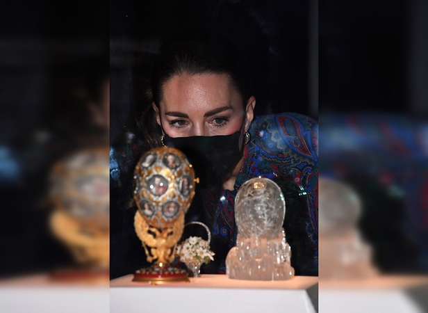 Paradoksas: V.Vekselbergo dėka su „Faberge“ kolekcijos šedevrais gali susipažinti Viktorijos ir Alberto muziejaus Londone lankytojai.
