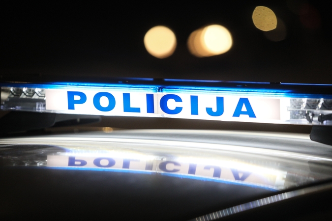 Būna ir taip: mirtinai girta moteris dar sugebėjo sumušti vyrą