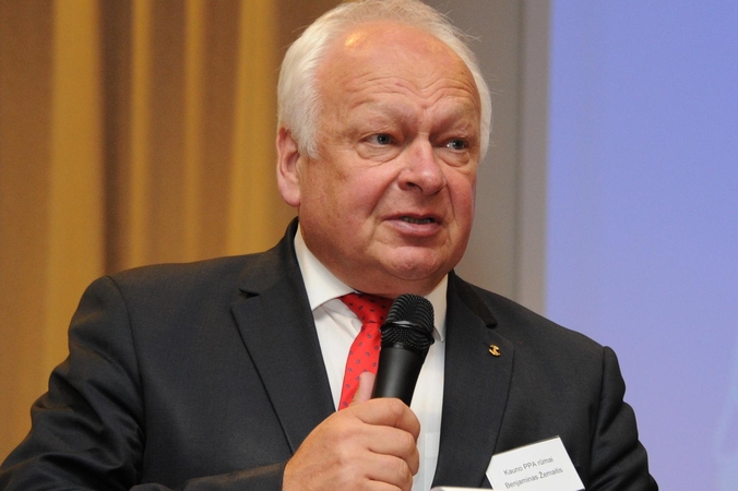 Lietuvos prekybos, pramonės ir amatų rūmų asociacijos prezidentu išrinktas B.Žemaitis