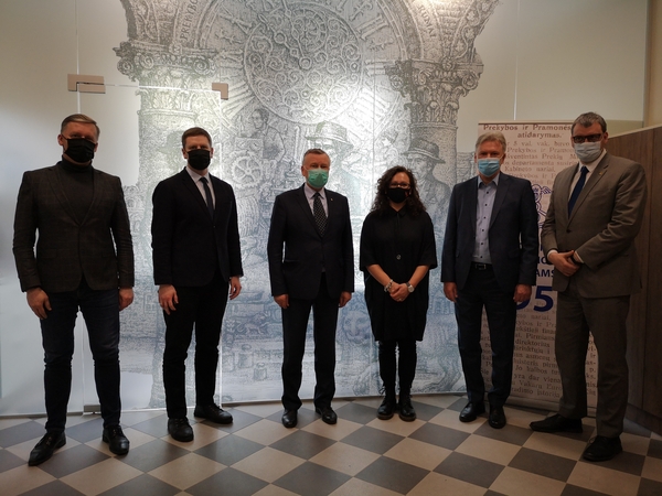 Kauno prekybos, pramonės ir amatų rūmuose lankėsi LR Kultūros ministras