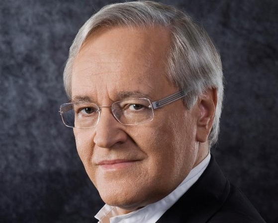 Maestro: siuitą iš baleto „Eglė žalčių karalienė“ violončelei ir styginiams pritaikė ir solinę partiją atliks žymus violončelininkas D.Geringas.