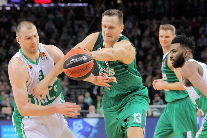 Tragiškai sužaidęs paskutinį kėlinį "Žalgiris" nusileido Kazanės krepšininkams