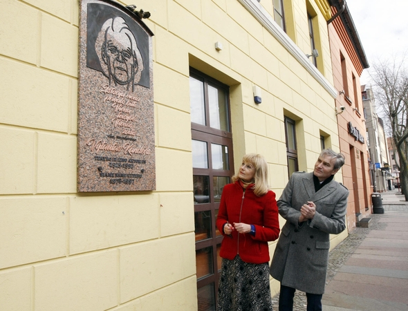 Legendiniam aktoriui V. Kancleriui – memorialinė lenta