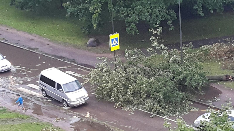 Po stichijos siautėjimo elektros dar neturi apie 2 tūkst. vartotojų
