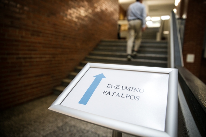 Paskelbti pakartotinės brandos egzaminų sesijos rezultatai
