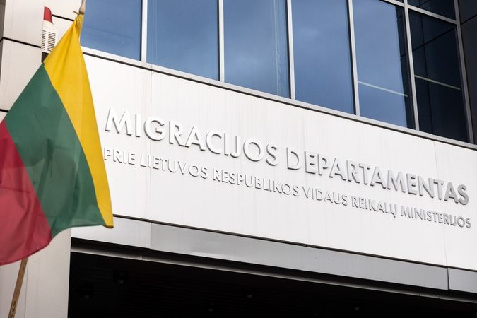 Nepaisant europarlamentarų prašymų, Lietuva ketina deportuoti aktyvistą D. Khassenovą