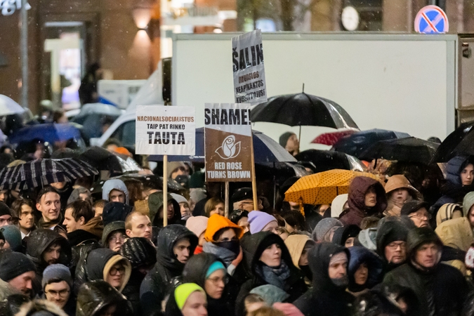 G. Paluckas šįkart žada pasikalbėti su protestuotojais prieš koaliciją su „aušriečiais“