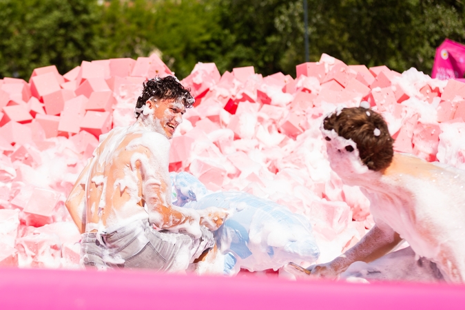 Šaltibarščių festivalio paradas sutraukė apie 10 tūkst. dalyvių