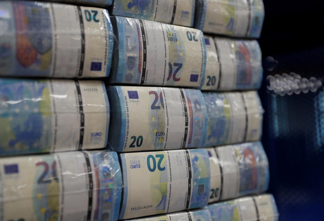 Klaipėdietis sukčiams atidavė įspūdingą sumą pinigų
