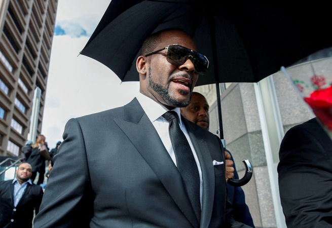 R. Kelly nuteistas dėl kaltinimų vaikų pornografija