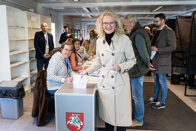 Aušrinė Armonaitė