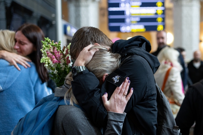 Vilniuje nusileido lėktuvas su 97 Lietuvos piliečiais iš Izraelio