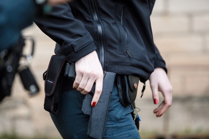 Jaunuolis Vilniuje sužalojo dvi policininkes: buvo apsvaigęs nuo narkotikų?