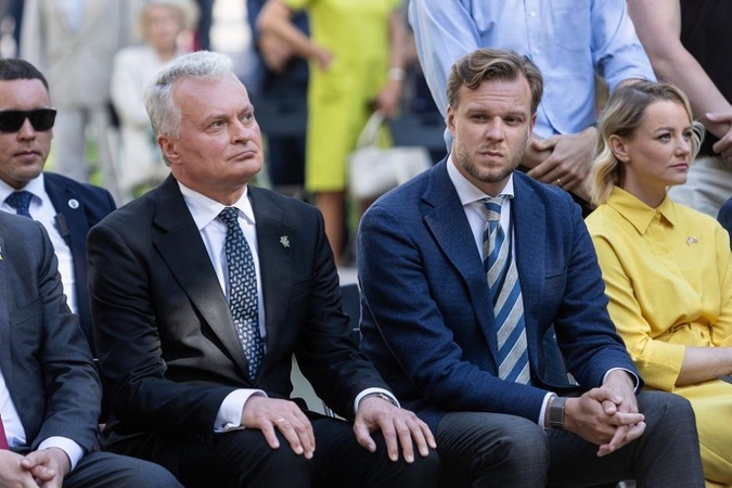Gitanas Nausėda (kairėje) ir Gabrielius Landsbergis.
