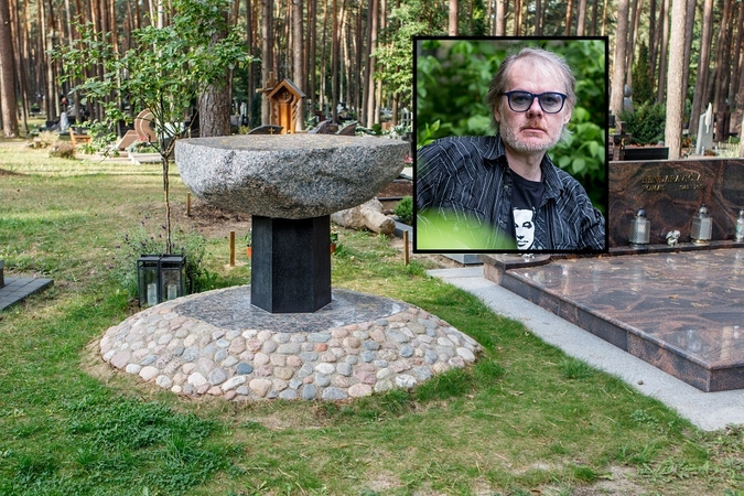 Atmintis: „Saulėlydis. / Kasdien atsipjaunantis žemės. / Kada nors jos neliks. Bet. / Ir tada jos pakaks / atsigulti“, – šios K. Navako eilės iškaltos jo antkapiniame paminkle.