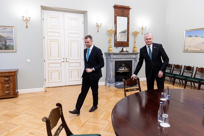 Gabrielius Landsbergis (kairėje) ir Gitanas Nausėda