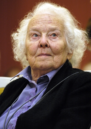 Meilė Lukšienė
