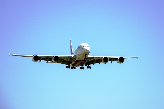 Ligos protrūkis Estijos avialinijas verčia atšaukti skrydžius